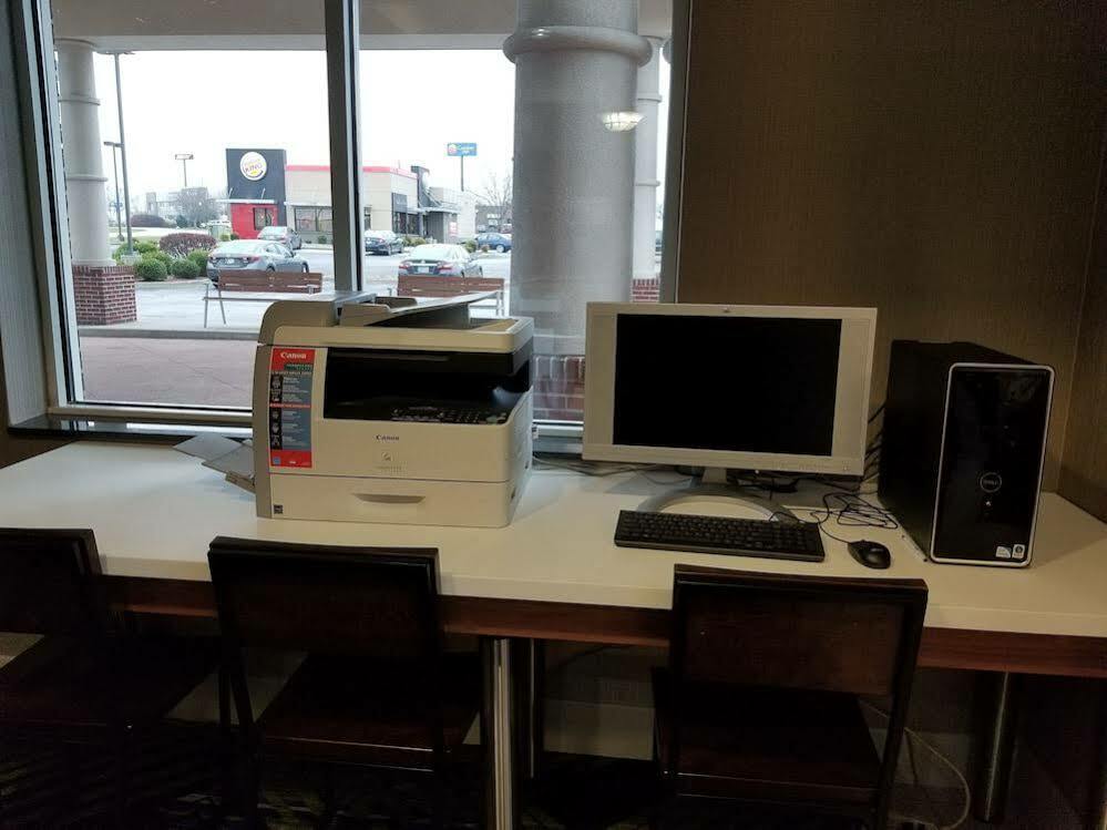 Holiday Inn Express Hotel & Suites Louisville South-Hillview, An Ihg Hotel Екстер'єр фото