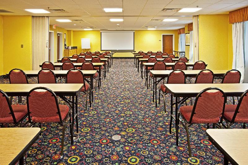 Holiday Inn Express Hotel & Suites Louisville South-Hillview, An Ihg Hotel Екстер'єр фото